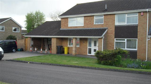 Oakbourne Park, Liden