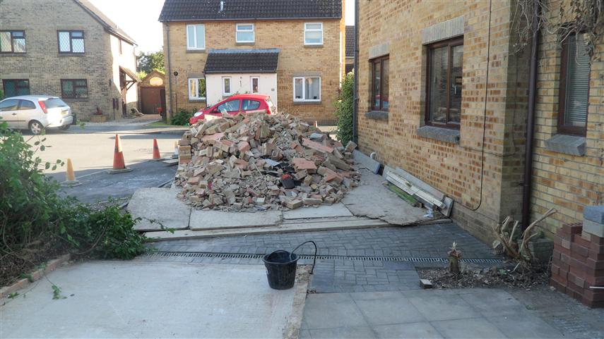 Grindal Drive, Grange Park