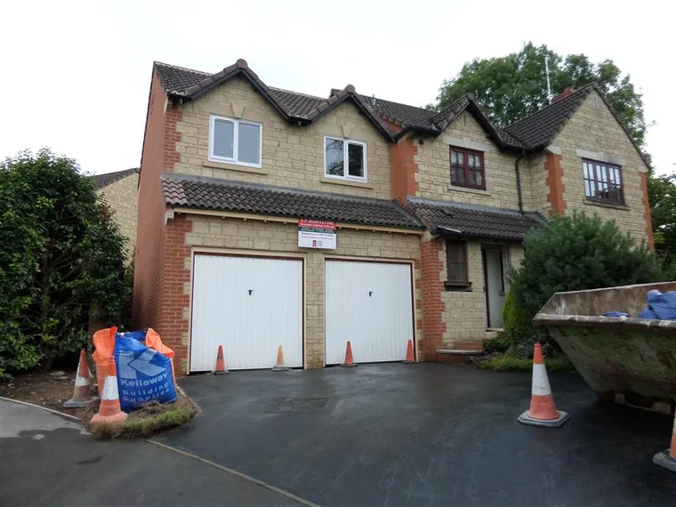 Rodway, Wanborough, Swindon, built by A.P. Berrystone, view 2