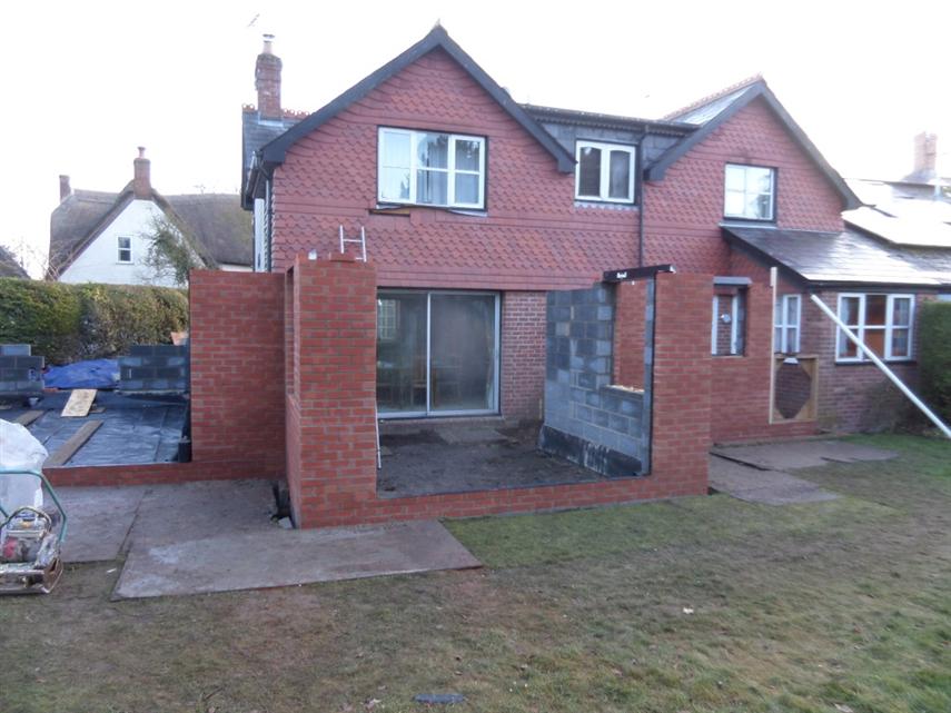 Broad Hinton