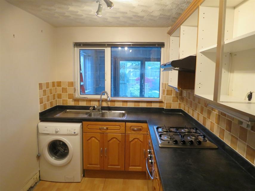 Longleaze, Royal Wootton Bassett, Swindon