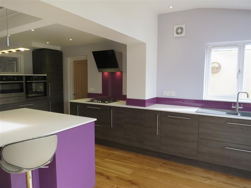 Longleaze, Royal Wootton Bassett, Swindon